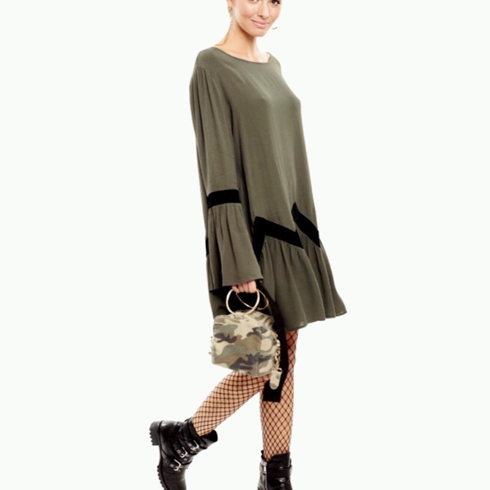 Raleigh Velvet-trimmed Boho Dress-Black